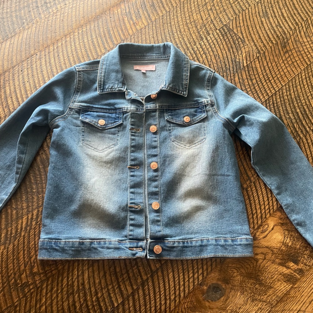 EUC — BCBG Girls denim jacket let — Girls size 12